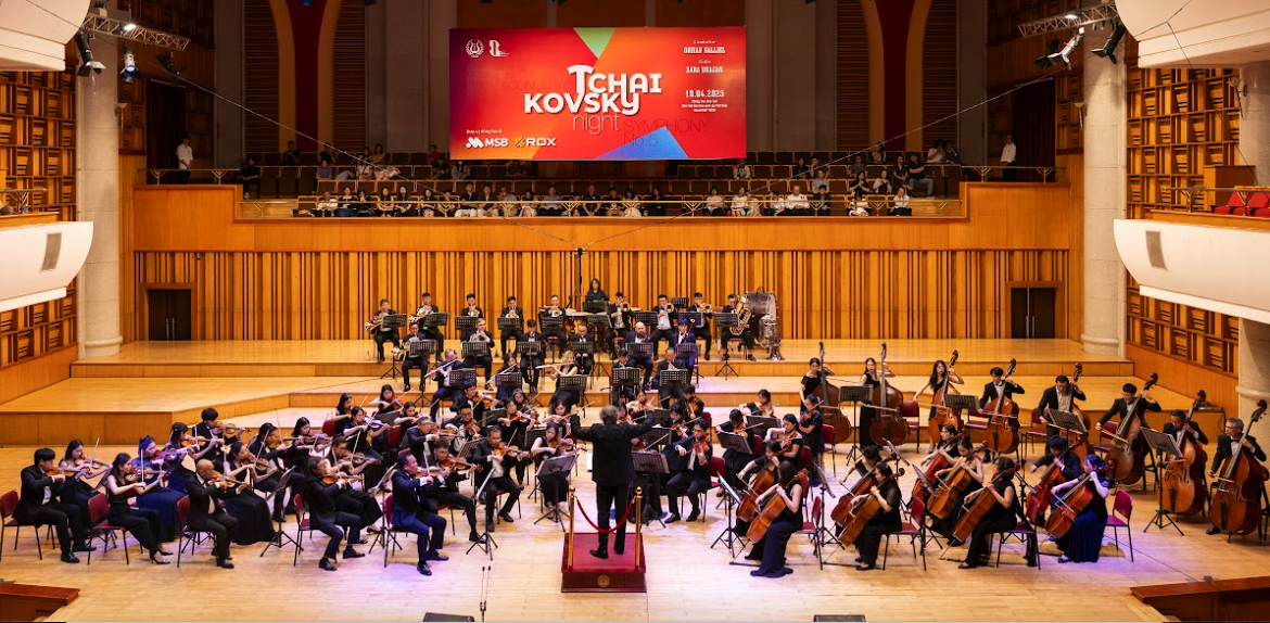Cảm xúc mãi chảy trong tim với "Tchaikovsky Night"- Ảnh 3.