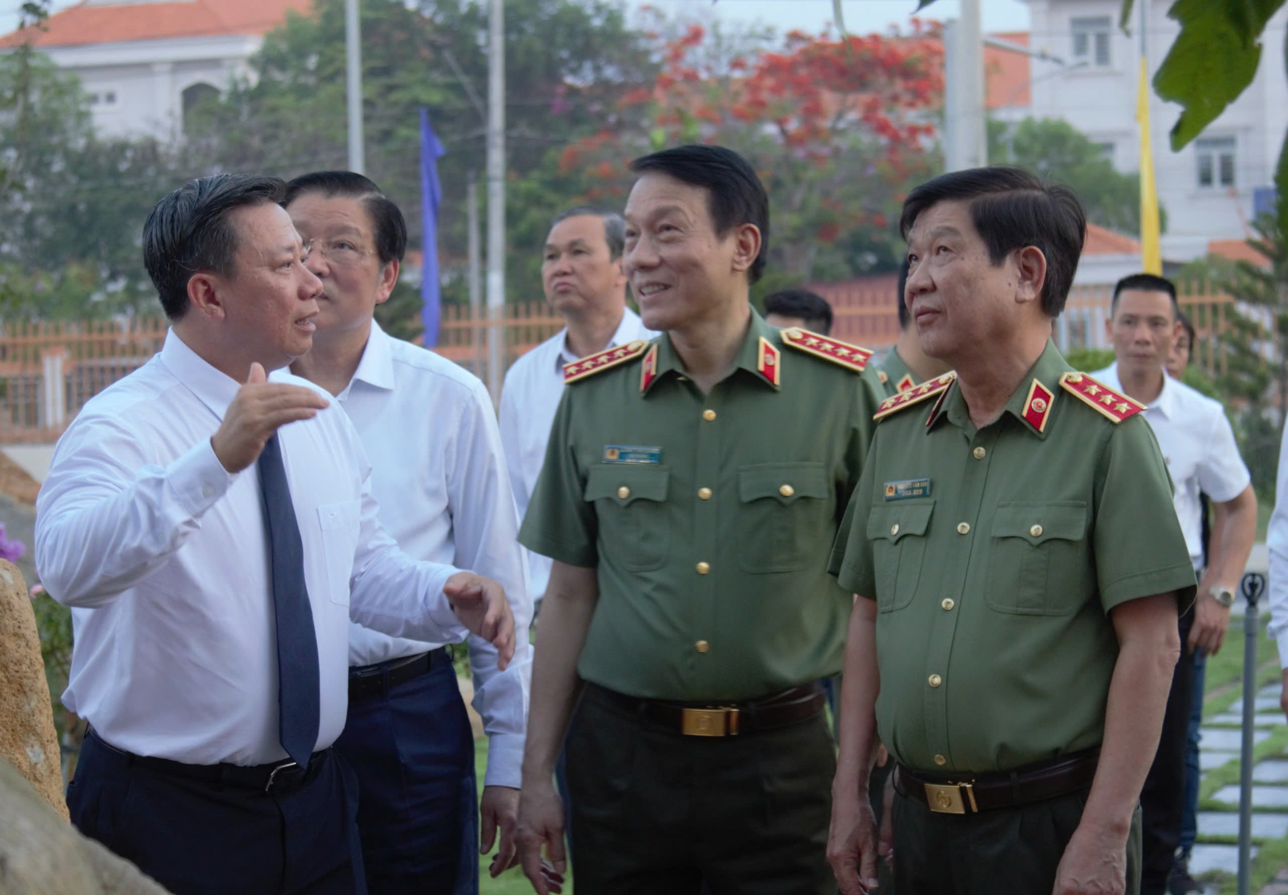 H&igrave;nh ảnh Bộ trưởng Bộ C&ocirc;ng an Lương Tam Quang dự chương tr&igrave;nh quan trọng ở T&acirc;y Ninh- Ảnh 5.
