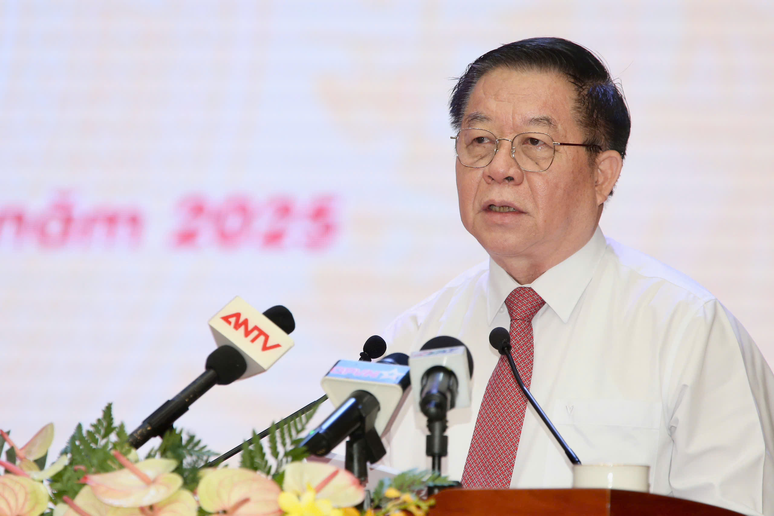 Thời gian c&agrave;ng l&ugrave;i xa, tầm v&oacute;c lịch sử của Đại thắng m&ugrave;a xu&acirc;n năm 1975 c&agrave;ng tỏa s&aacute;ng- Ảnh 6.