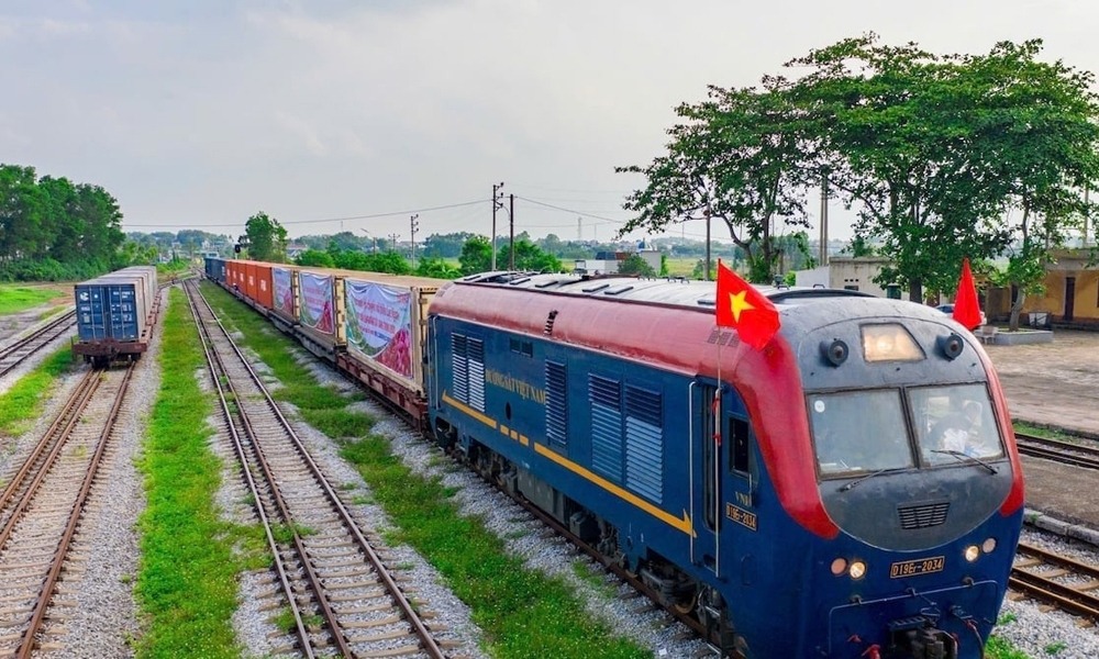Quy hoạch tuyến đường sắt hơn 200.000 tỉ đồng nối với Trung Quốc- Ảnh 1.