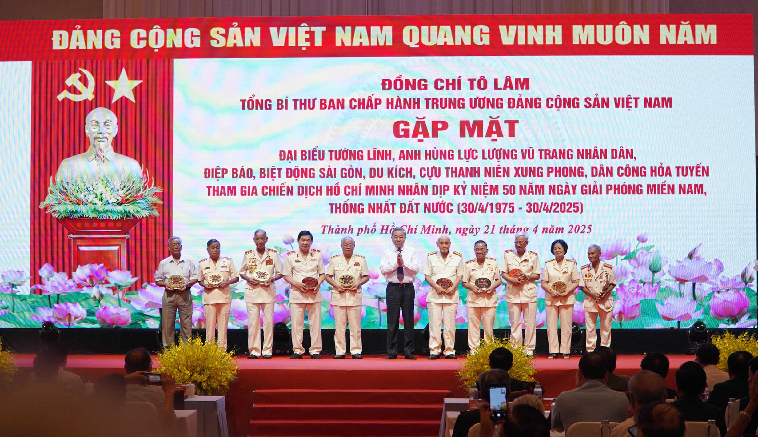 Tổng B&iacute; thư T&ocirc; L&acirc;m: Đại hội Đảng bộ Qu&acirc;n đội phải thật sự l&agrave; Đại hội mẫu mực, ti&ecirc;u biểu, tr&iacute; tuệ- Ảnh 3.