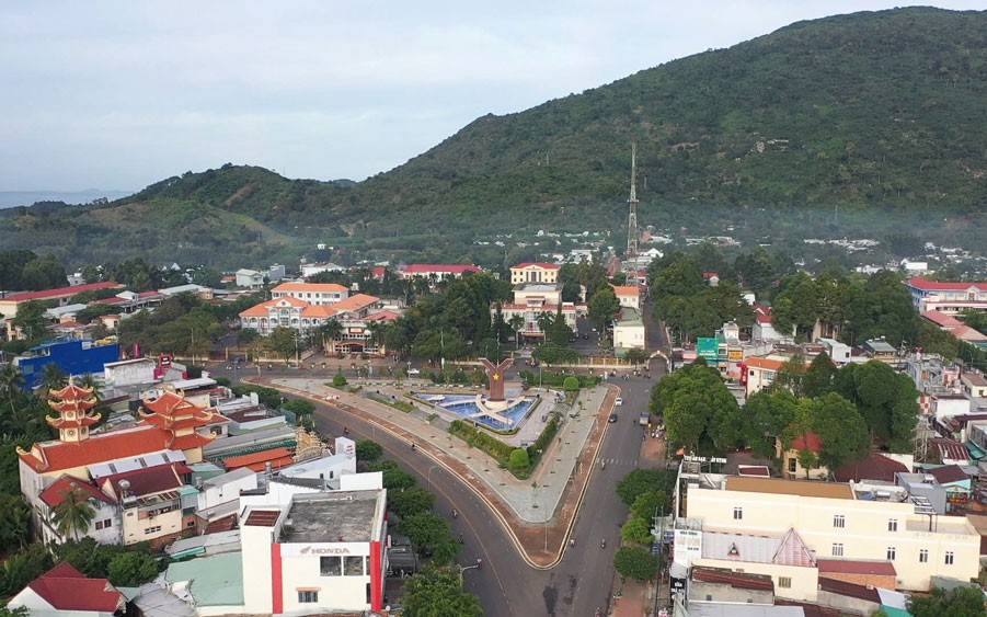 Nghị quyết HĐND Đồng Nai th&ocirc;ng qua 18 nghị quyết quan trọng th&uacute;c đẩy kinh tế - x&atilde; hội - Ảnh 2.