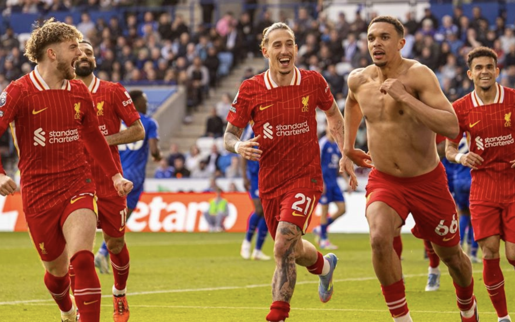 Alexander-Arnold nói về màn ăn mừng sau khi ghi bàn đưa Liverpool chạm tay vào cúp vô địch