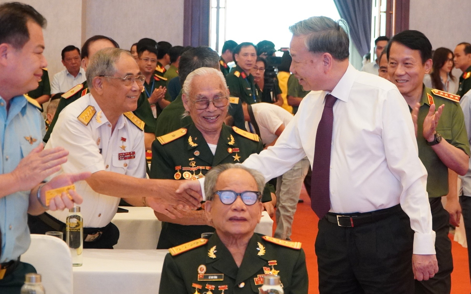 Tổng B&iacute; thư T&ocirc; L&acirc;m: Đại hội Đảng bộ Qu&acirc;n đội phải thật sự l&agrave; Đại hội mẫu mực, ti&ecirc;u biểu, tr&iacute; tuệ- Ảnh 4.