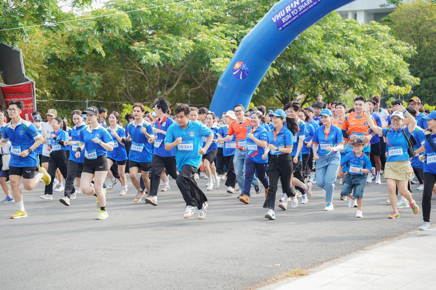 VHU RUN 2025 - Chương tr&igrave;nh chạy bộ g&acirc;y quỹ v&igrave; cộng đồng, hướng về ng&agrave;y kỷ niệm thống nhất đất nước - Ảnh 1.