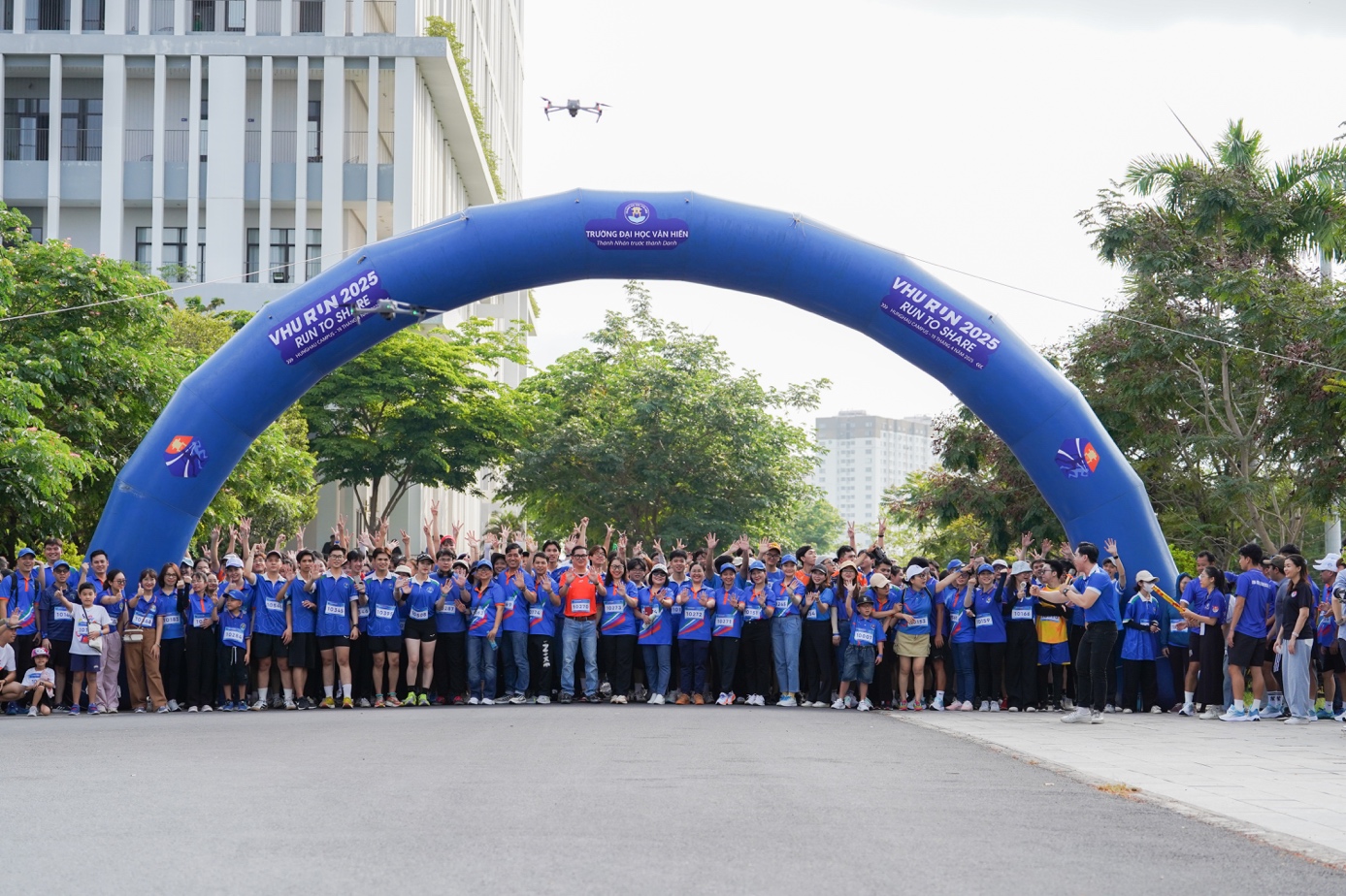 VHU RUN 2025 - Chương tr&igrave;nh chạy bộ g&acirc;y quỹ v&igrave; cộng đồng, hướng về ng&agrave;y kỷ niệm thống nhất đất nước - Ảnh 3.