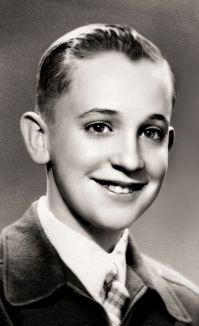 Gi&aacute;o ho&agrave;ng t&ecirc;n thật l&agrave; Jorge Mario Bergoglio, sinh năm 1948. Ảnh: Alamy