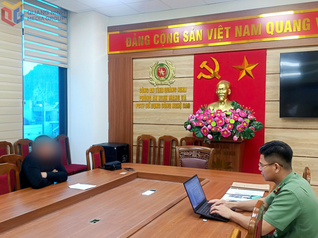 Xử phạt người đàn ông cắt ghép video nghi phạm Bùi Đình Khánh nhún nhảy tại trụ sở công an - Ảnh 1.