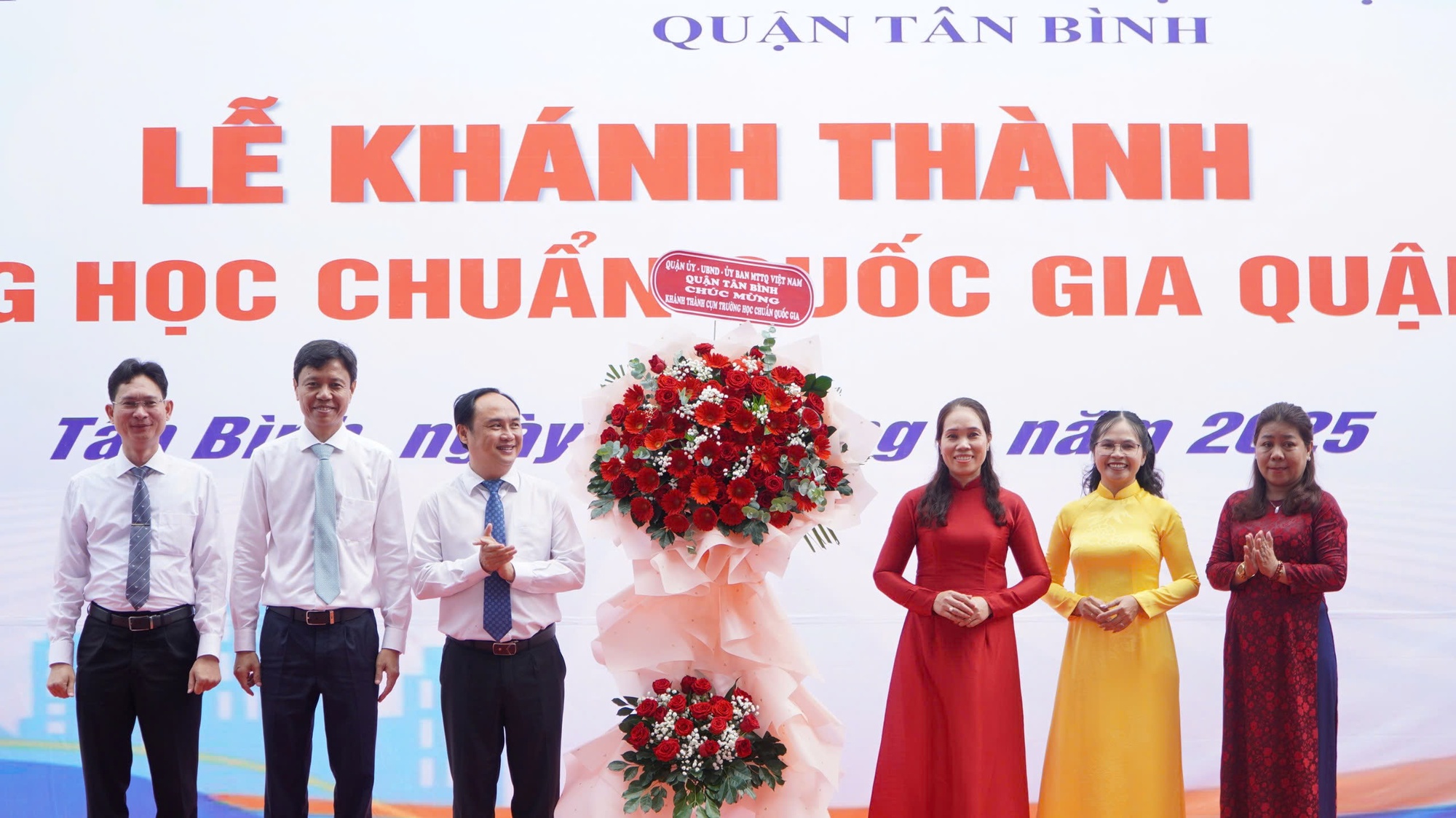 Quận Tân Bình khánh thành cụm trường học công lập theo chuẩn quốc gia - Ảnh 5.