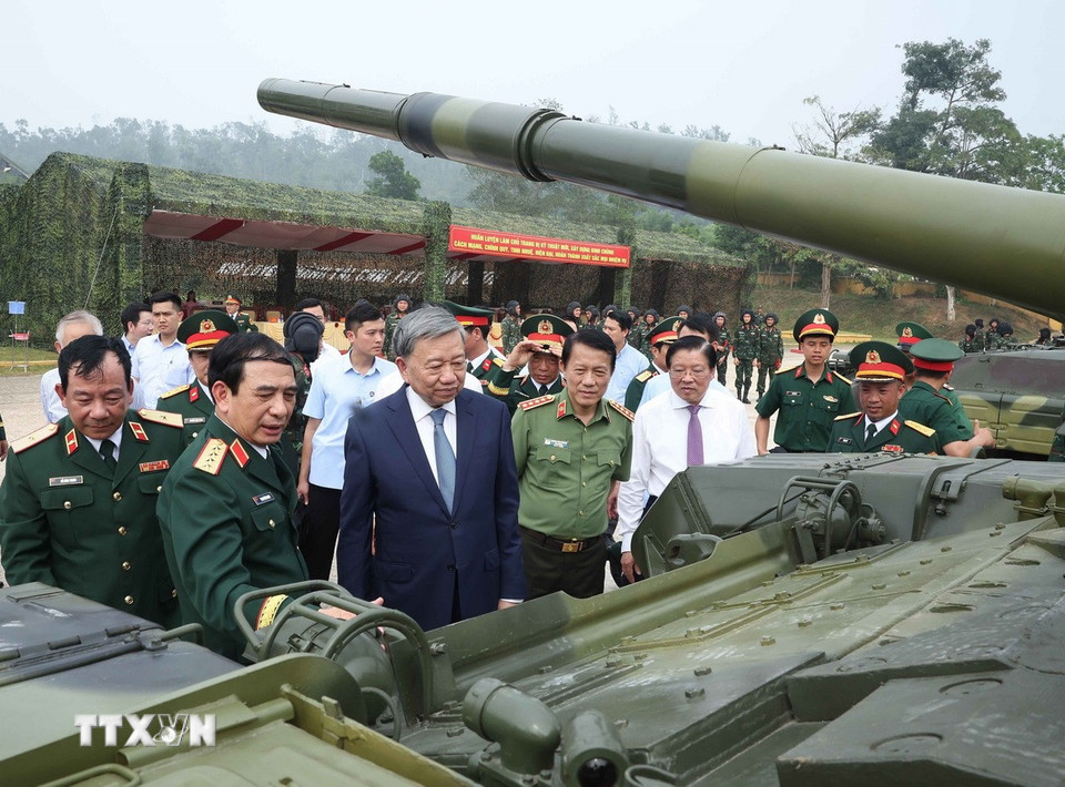 Tổng Bí thư: Binh chủng Tăng thiết giáp phải thật sự xứng đáng là lực lượng đột kích mạnh- Ảnh 6.