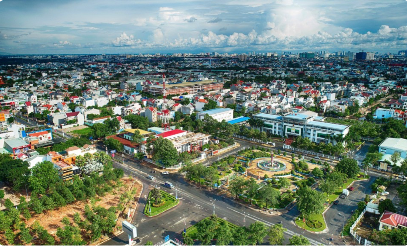 Sau s&aacute;p nhập, B&igrave;nh Dương c&oacute; 12 phường vượt mốc 100 ng&agrave;n d&acirc;n - Ảnh 1.