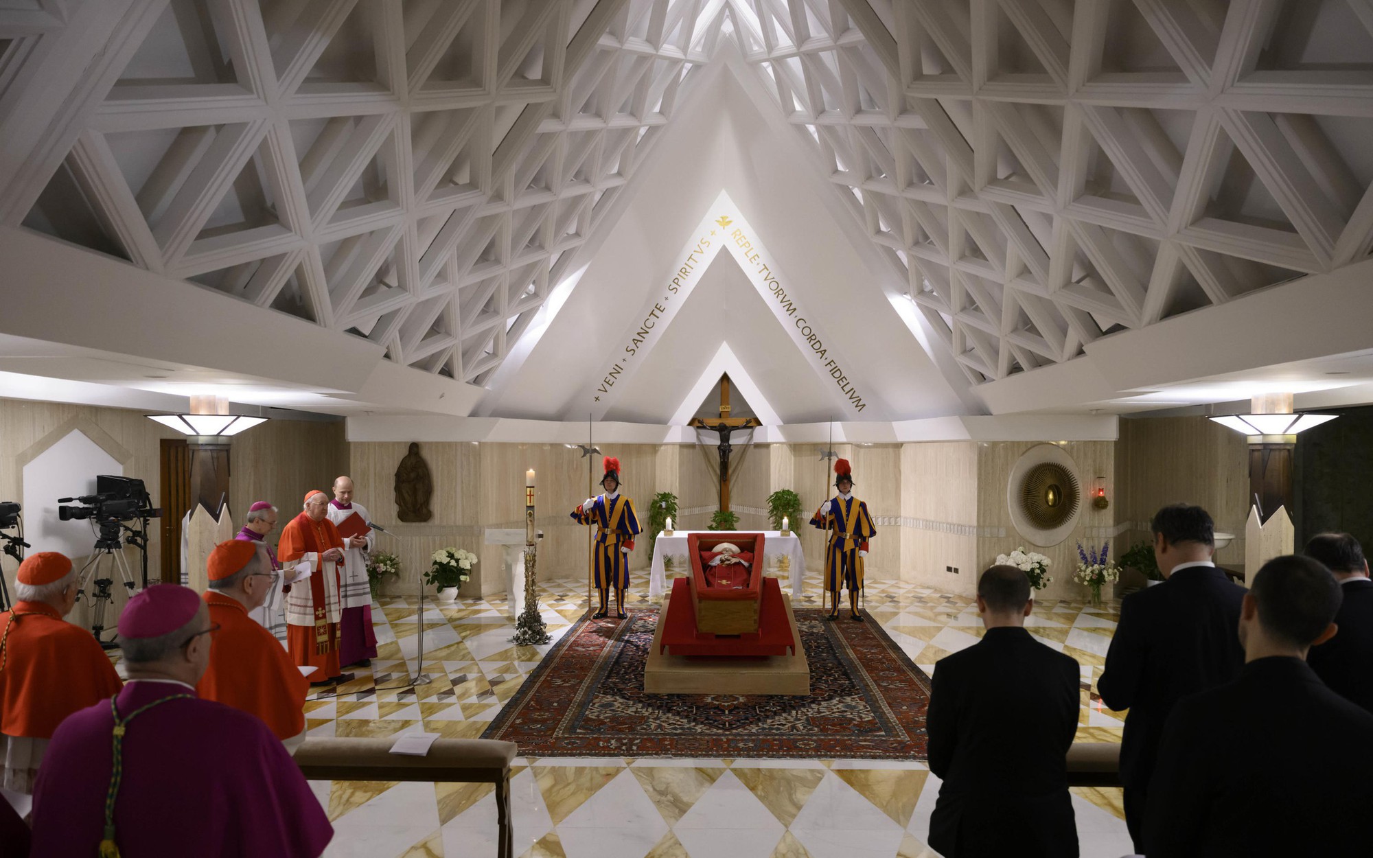 Vatican công bố hình ảnh cuối cùng của Giáo hoàng Francis, định ngày tổ chức tang lễ