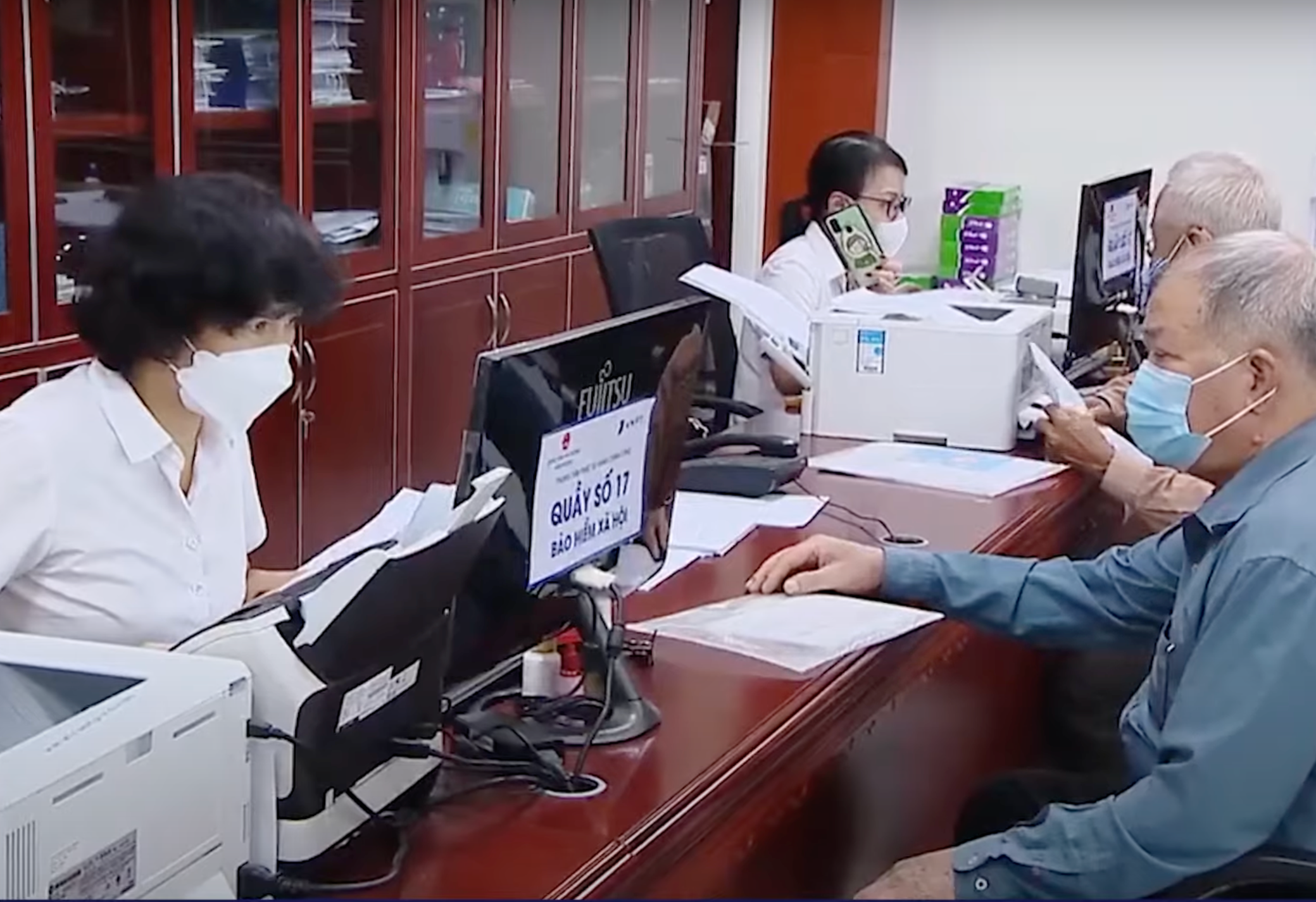 Những c&aacute;ch nhận lương hưu từ 1-7, người d&acirc;n cần biết- Ảnh 2.