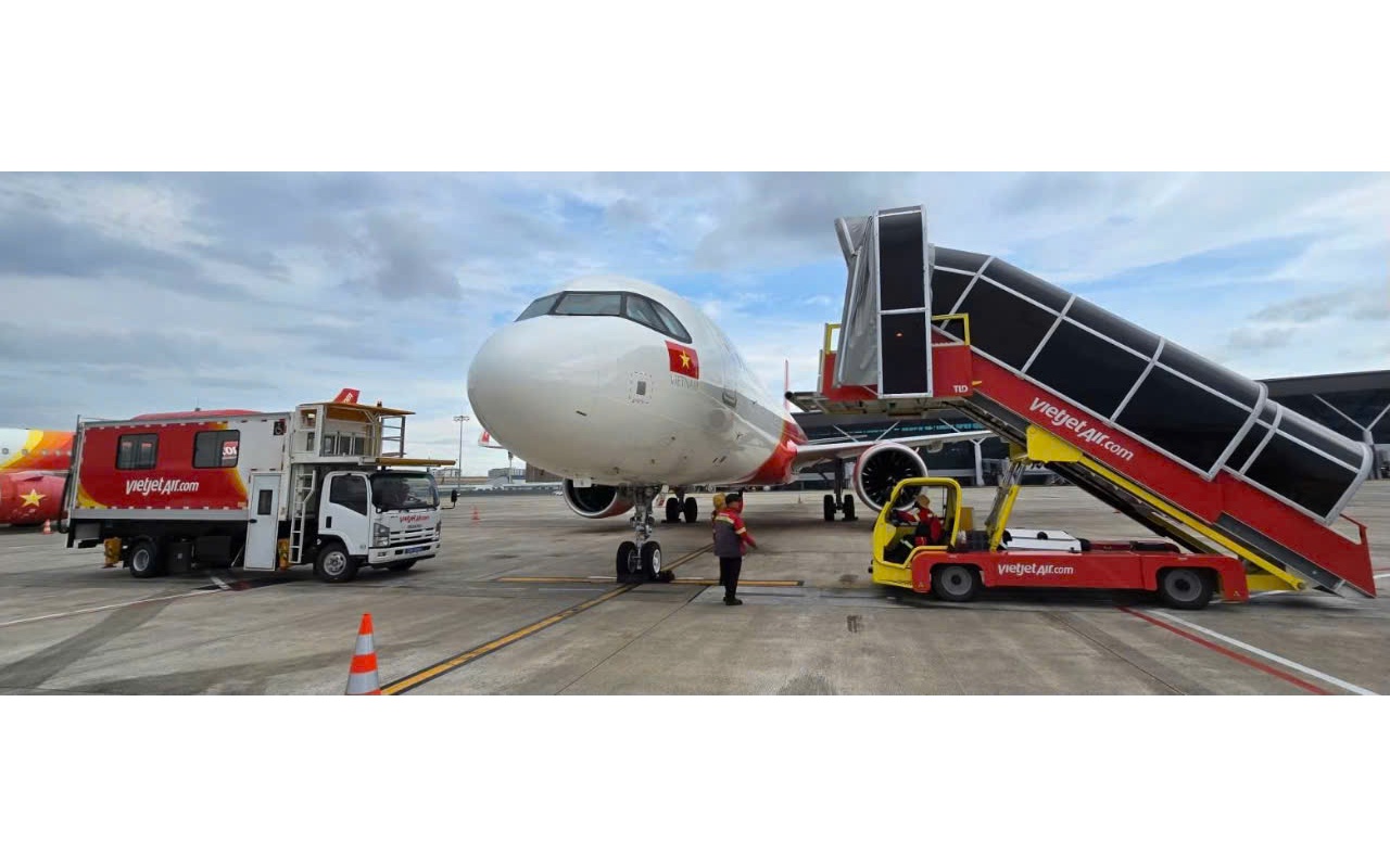 Vietjet lên tiếng vụ chậm chuyến, thất lạc hành lý tại Tân Sơn Nhất