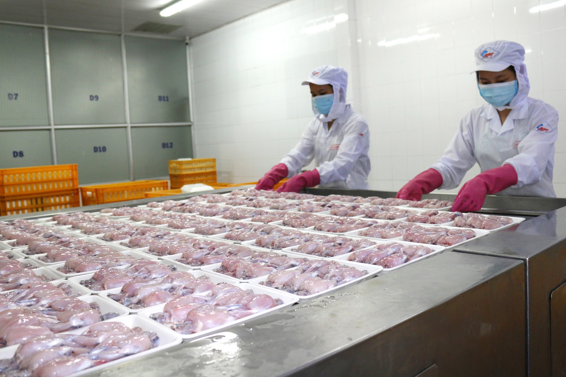 Kh&ocirc;ng cho người lao động nghỉ 5 ng&agrave;y lễ 30-4 v&agrave; 1-5, doanh nghiệp c&oacute; bị phạt? - Ảnh 2.