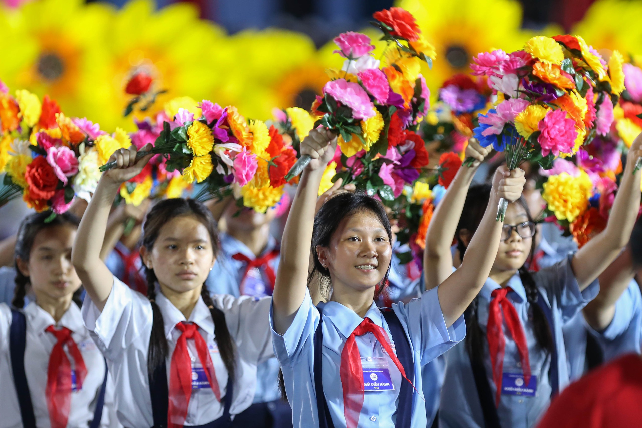 Cờ hoa rực rỡ, ấm t&igrave;nh qu&acirc;n d&acirc;n trong ng&agrave;y tổng hợp luyện diễu binh, diễu h&agrave;nh lần 2- Ảnh 23.