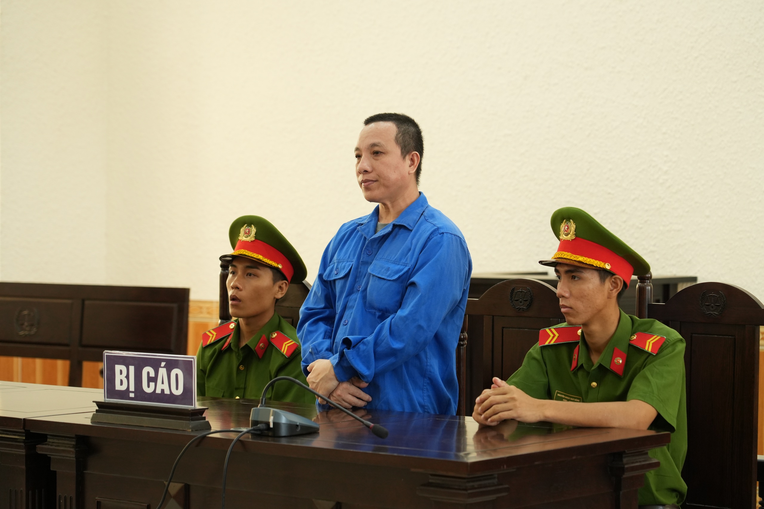Tuy&ecirc;n phạt 6 năm t&ugrave; đối tượng tuy&ecirc;n truyền, chống ph&aacute; Nh&agrave; nước- Ảnh 1.