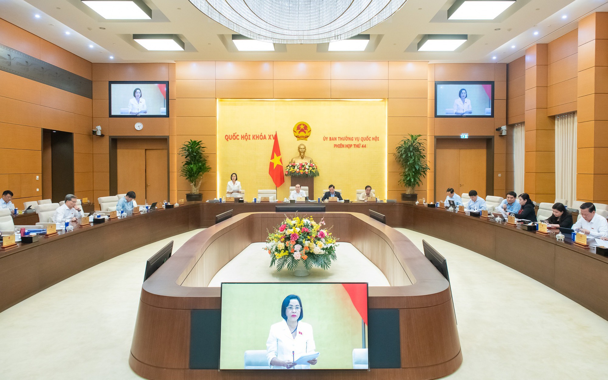 Xem xét rút ngắn nhiệm kỳ Quốc hội khóa XV và bầu cử sớm nhiệm kỳ 2026-2031