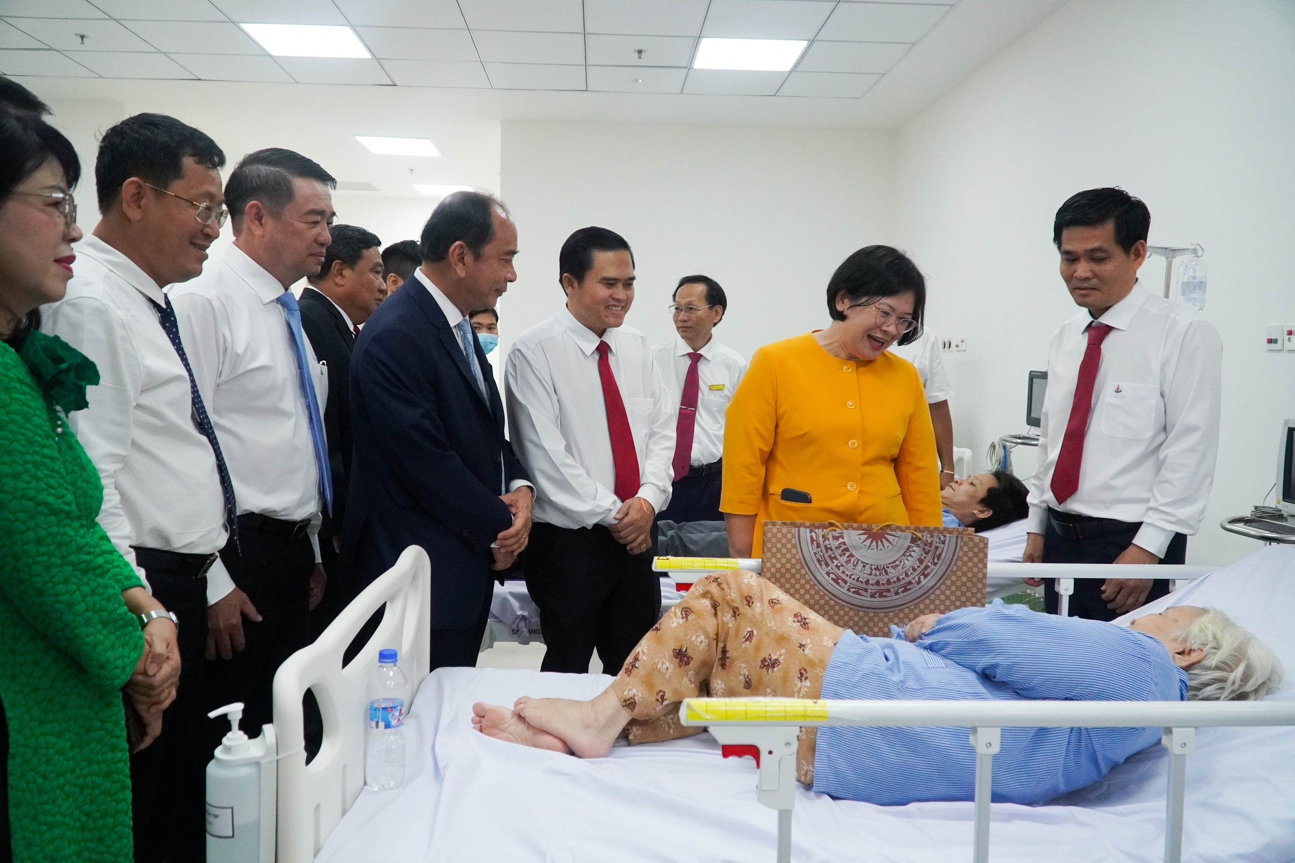 Kh&aacute;nh th&agrave;nh bệnh viện mới ở cửa ng&otilde; ph&iacute;a Đ&ocirc;ng TP HCM - Ảnh 2.