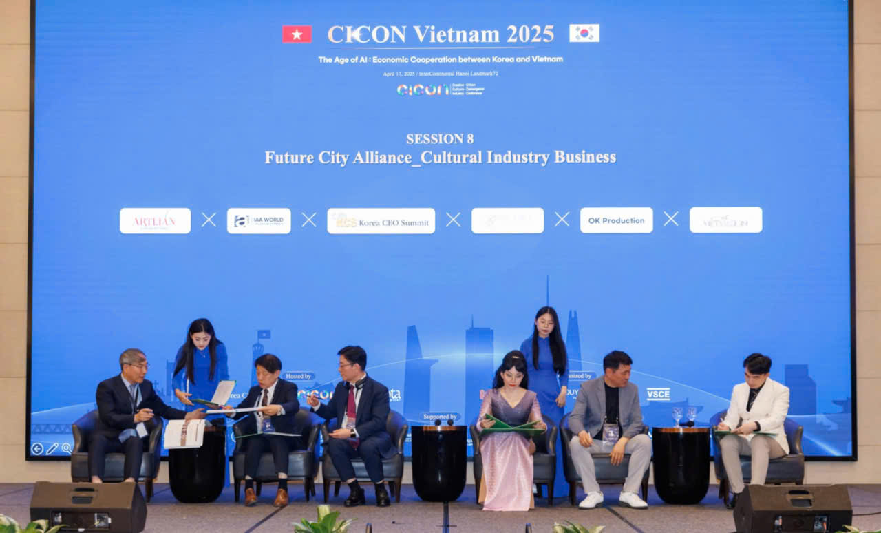 NTK-TS Quỳnh Paris k&yacute; hợp t&aacute;c với đại diện đ&agrave;i KBS - Ảnh 2.