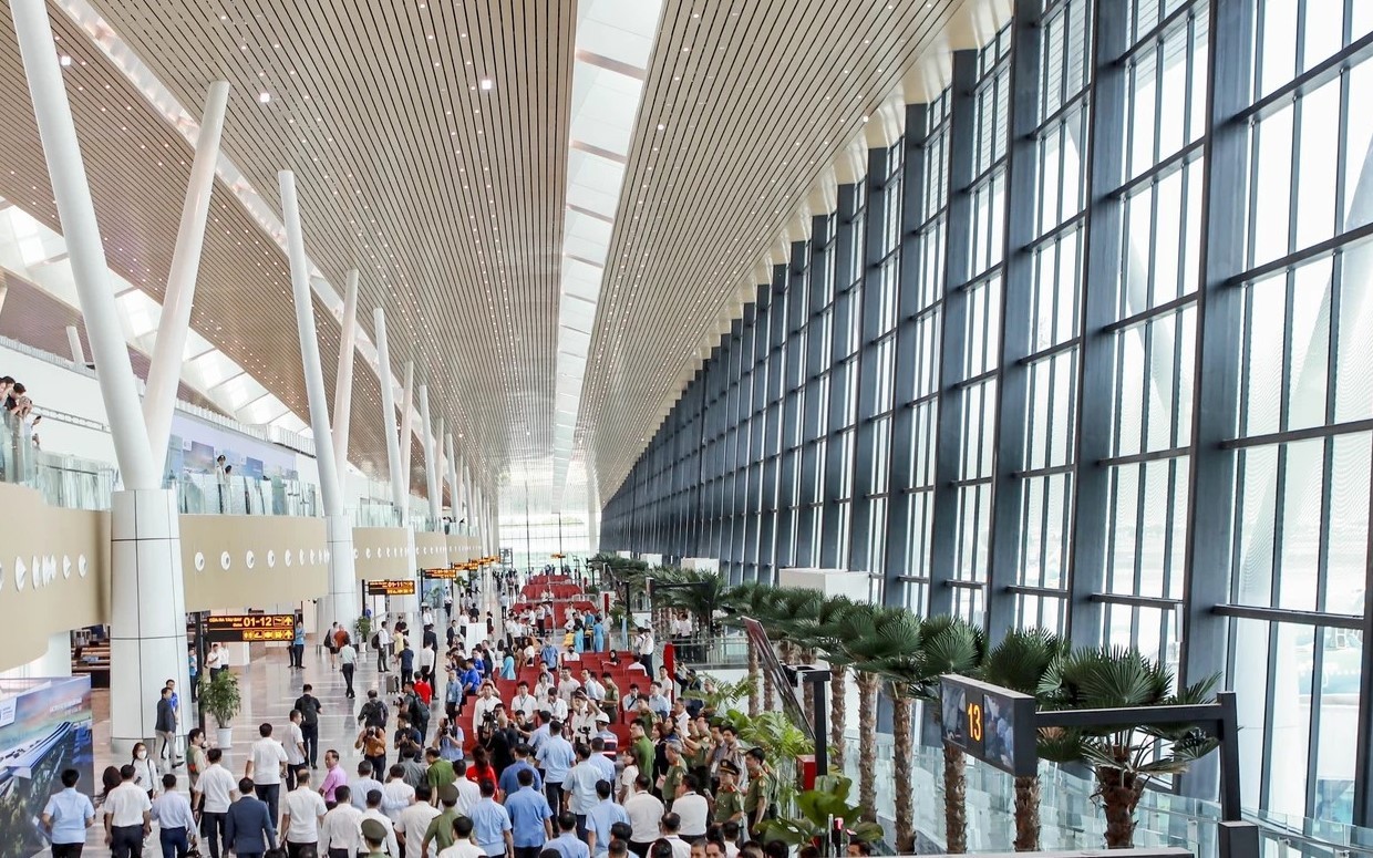 Ống thép Hòa Phát tự hào góp phần đưa nhà ga T3 hoàn thành vượt tiến độ