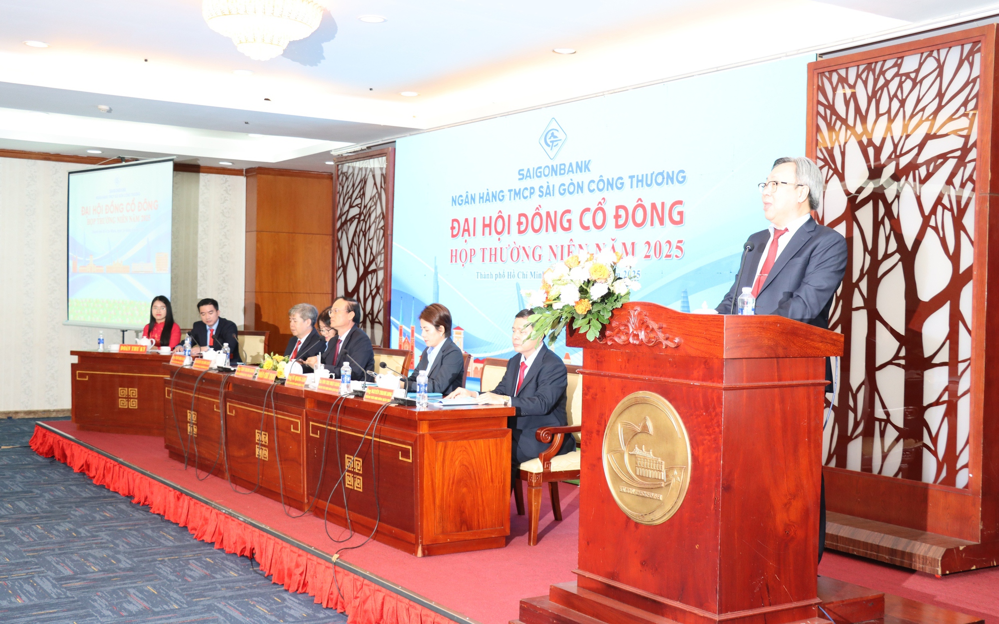 SAIGONBANK đặt mục tiêu lợi nhuận 300 tỉ đồng trong năm 2025