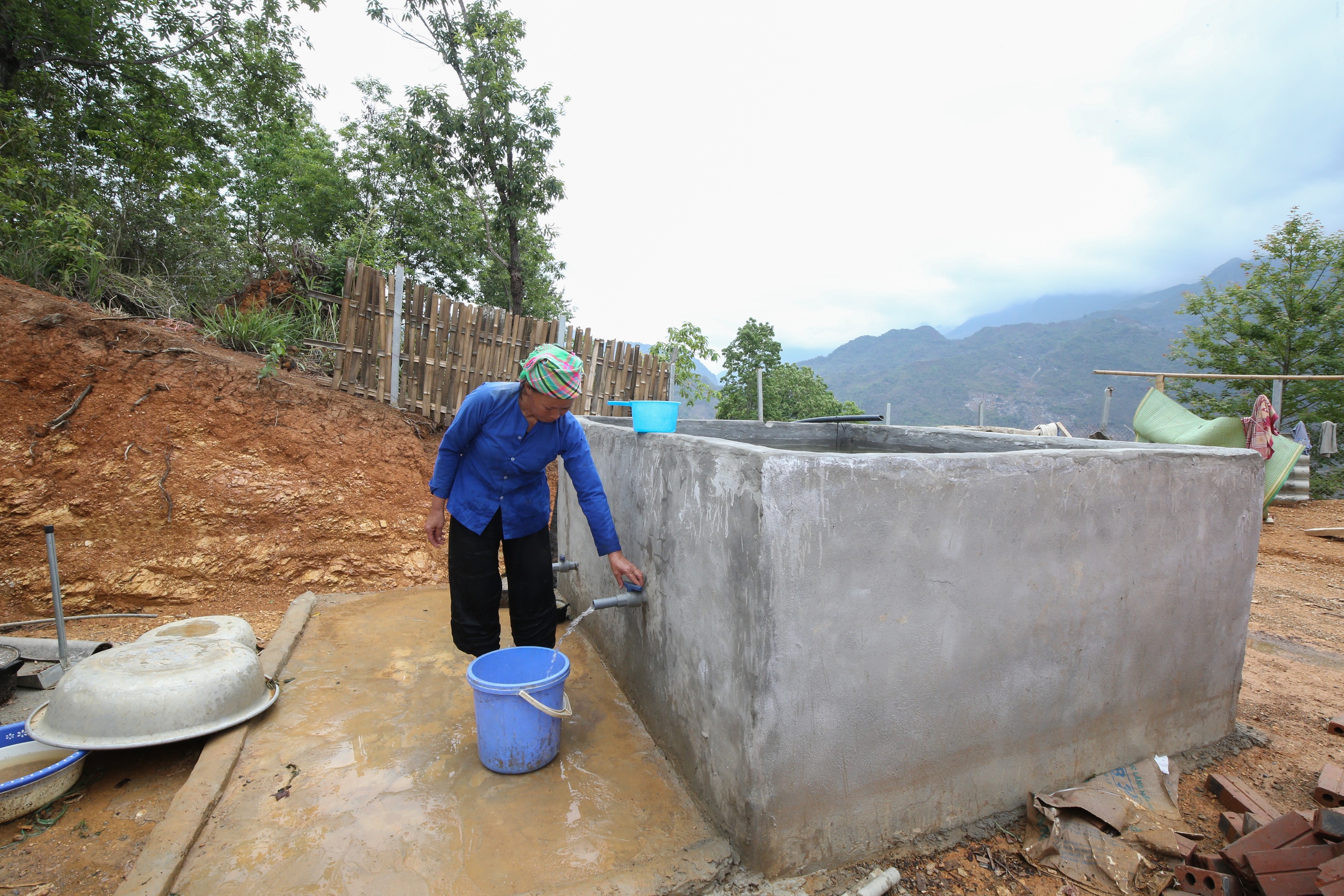 Khánh thành 20 căn nhà bạn đọc Báo Người Lao Động hỗ trợ người dân Cao Bằng bị ảnh hưởng bão Yagi- Ảnh 6.