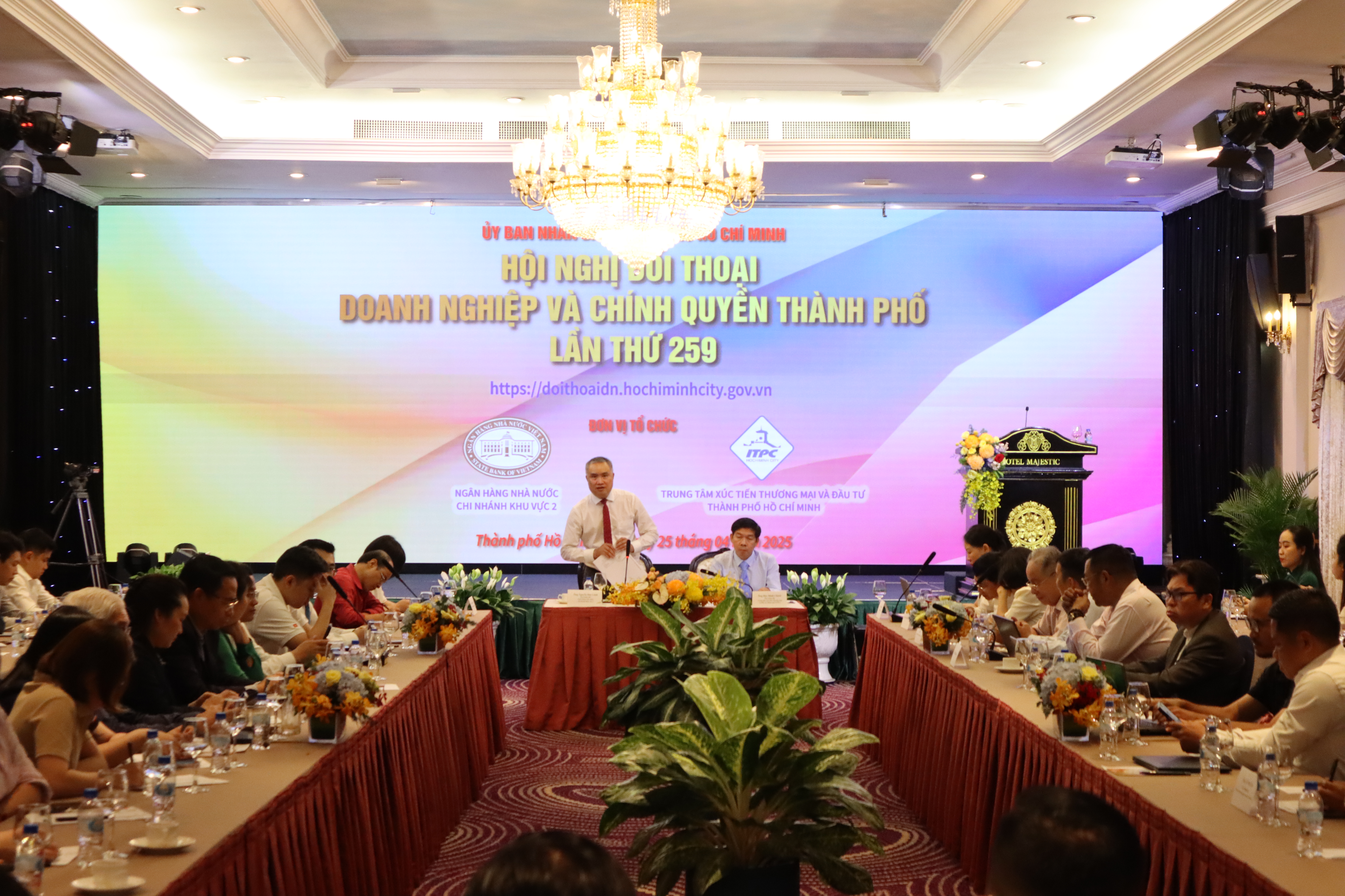 Doanh nghiệp lo tỉ giá tăng quá nhanh- Ảnh 1.