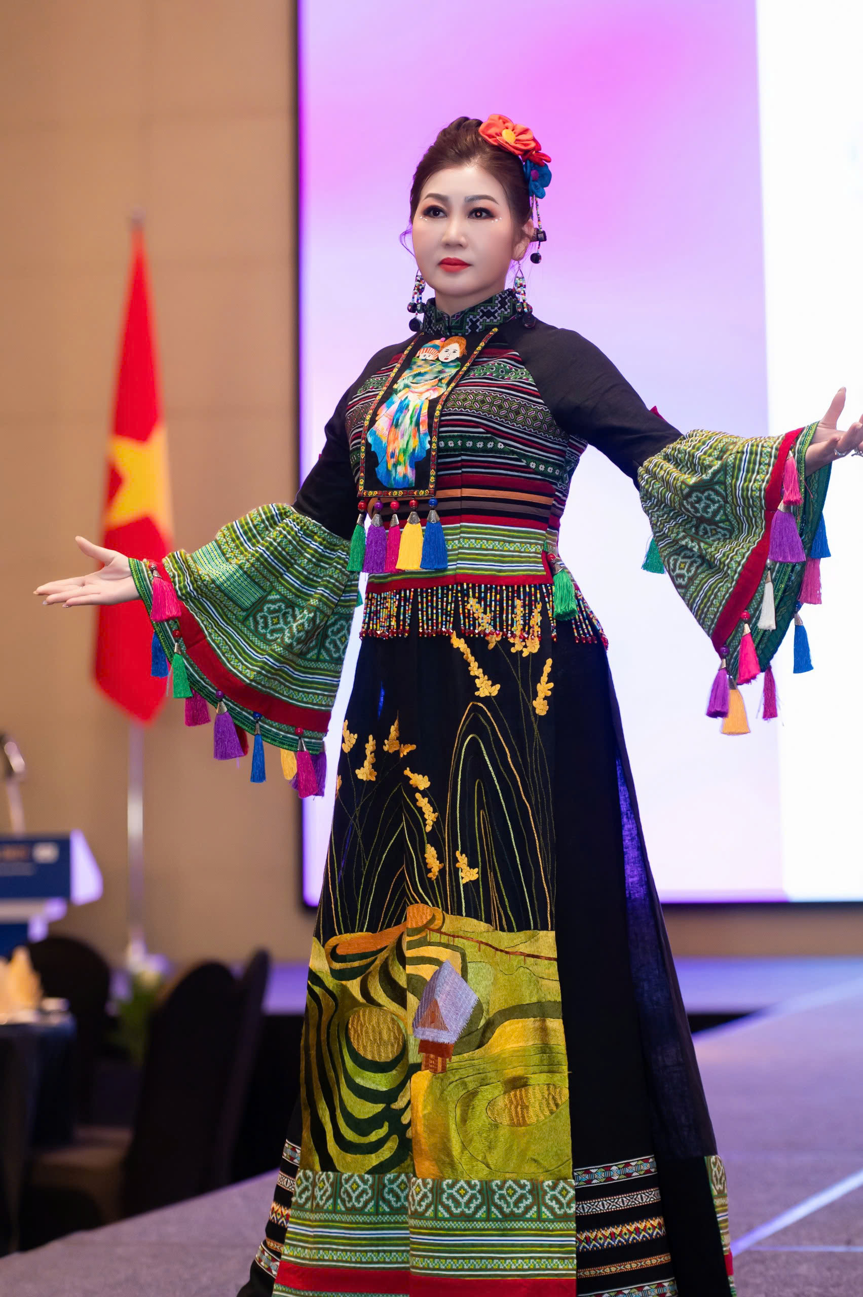 Phạm Thị Thu Thủy: Nữ doanh nh&acirc;n đa nhiệm, quảng b&aacute; văn h&oacute;a Việt - Ảnh 2.