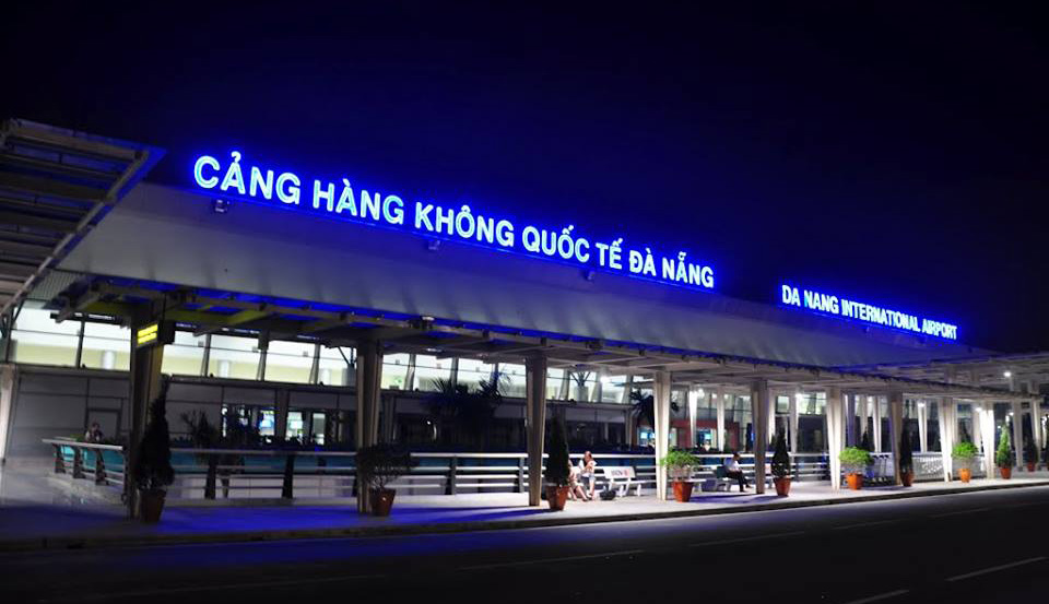 Chiếu đèn laze vào máy bay ở Quảng Nam – Đà Nẵng: Đáng báo động- Ảnh 1.