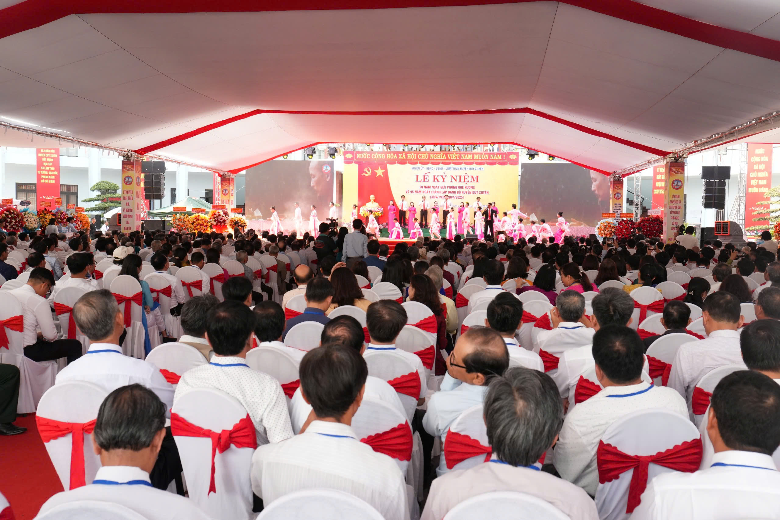 Duy Xuyên long trọng tổ chức lễ kỷ niệm 50 năm giải phóng quê hương- Ảnh 6.
