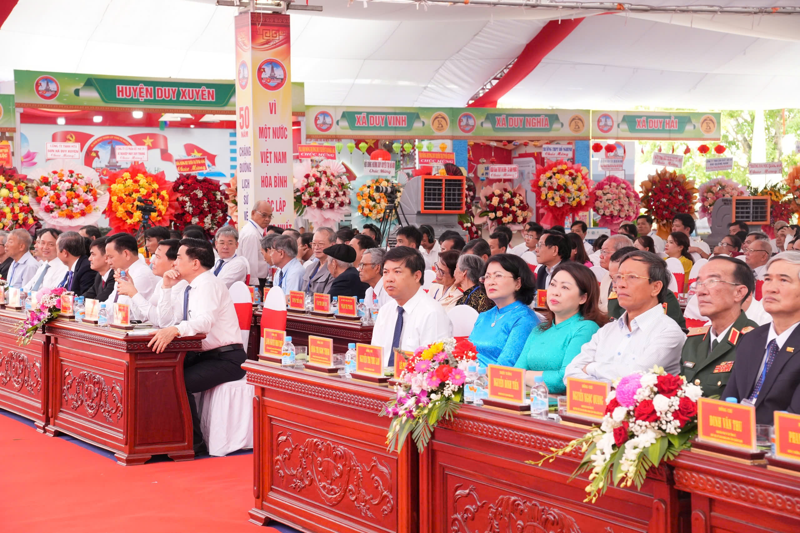 Duy Xuyên long trọng tổ chức lễ kỷ niệm 50 năm giải phóng quê hương- Ảnh 1.