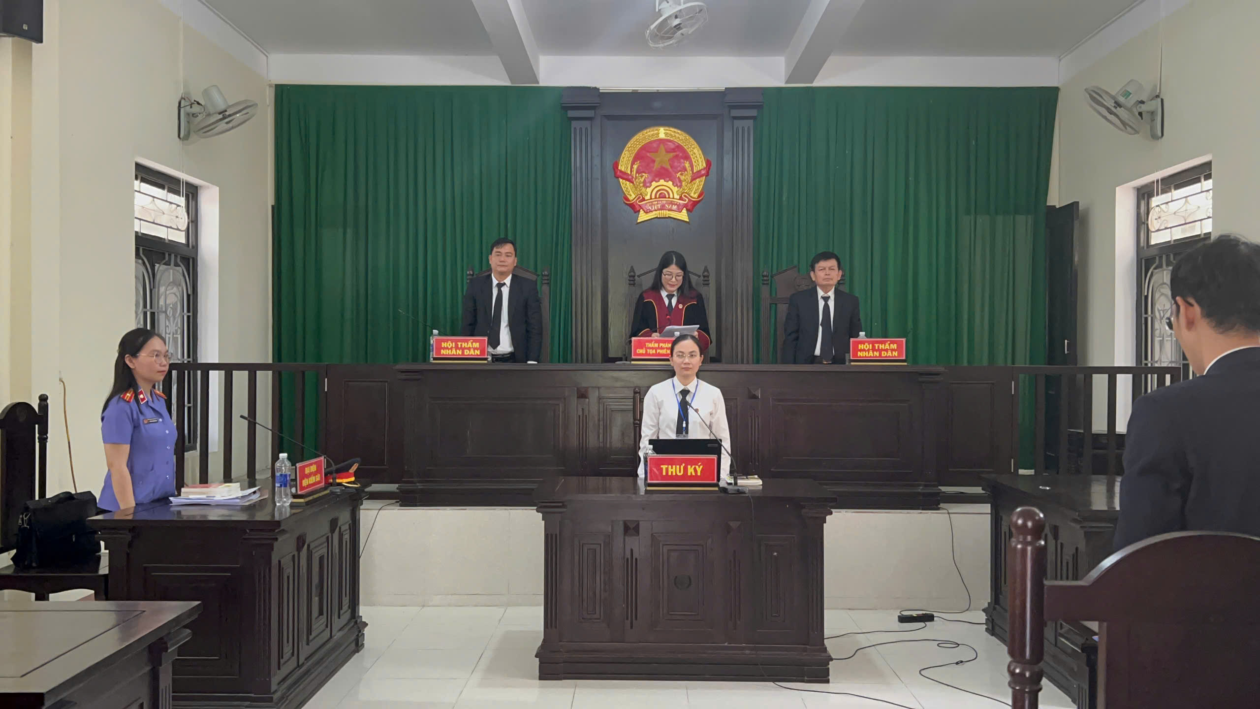 Kh&ocirc;ng c&oacute; kh&aacute;ng nghị, kh&aacute;ng c&aacute;o vụ kiện đ&ograve;i 2 tỉ đồng tr&uacute;ng v&eacute; số- Ảnh 2.