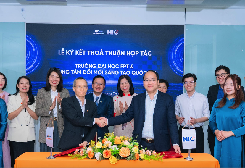 Tiếp sức sinh vi&ecirc;n khởi nghiệp ngay tại trường học- Ảnh 1.