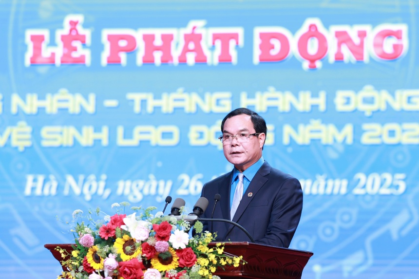 Ho&agrave;n thiện ch&iacute;nh s&aacute;ch, bảo vệ quyền lợi người lao động- Ảnh 4.
