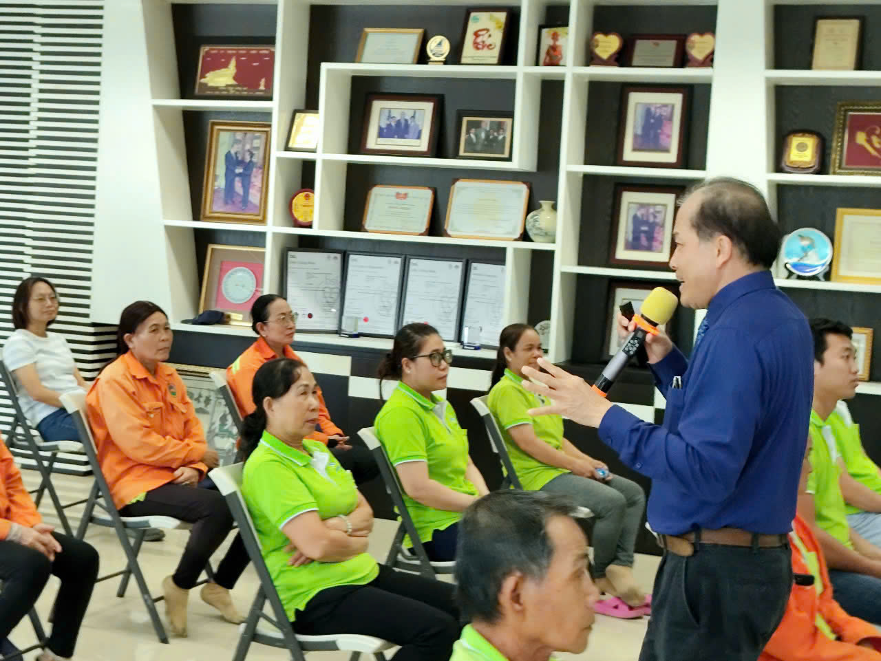 VWS tập huấn ph&ograve;ng chống bệnh sởi v&agrave; thời tiết cho người lao động- Ảnh 3.