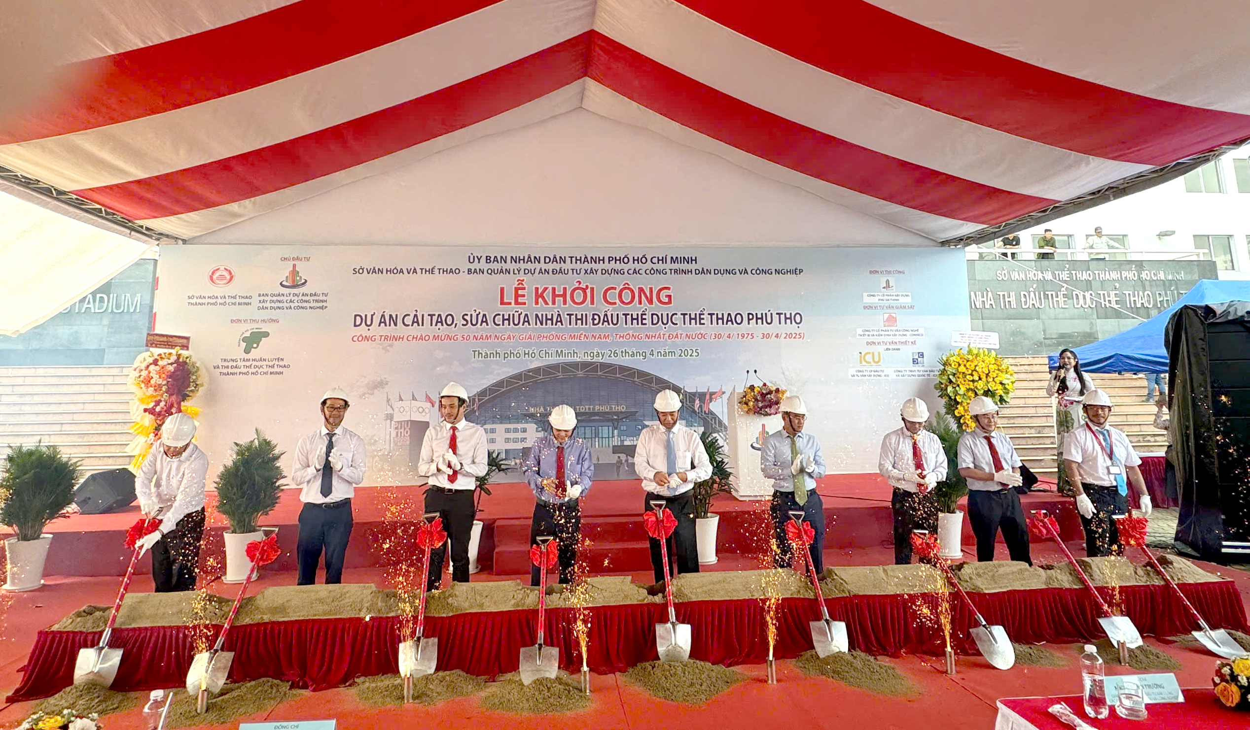 Khởi c&ocirc;ng dự &aacute;n cải tạo, sửa chữa Nh&agrave; thi đấu TDTT Ph&uacute; Thọ - Ảnh 4.