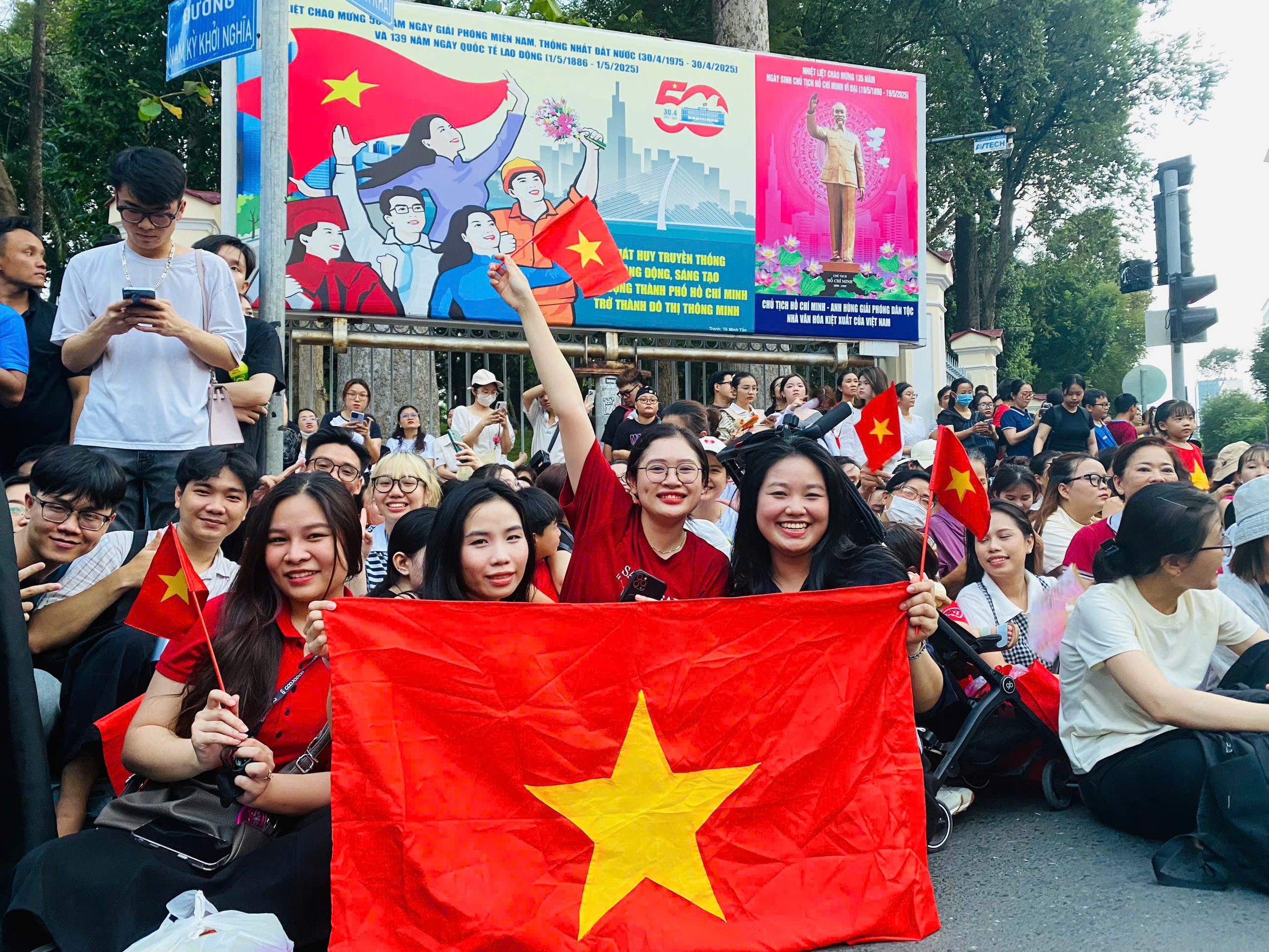 S&aacute;ng nay (27-4), tổng duyệt diễu binh, diễu h&agrave;nh; nhiều tuyến đường cấm xe từ 3 giờ- Ảnh 6.
