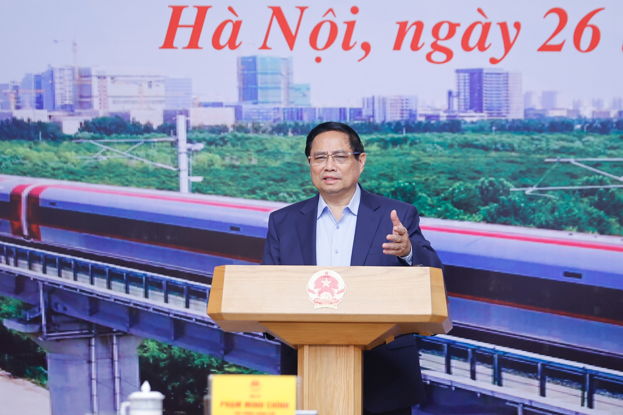 Thủ tướng: Giao VNPT, Viettel tiếp nhận, phát triển công nghệ liên quan các dự án đường sắt- Ảnh 1.