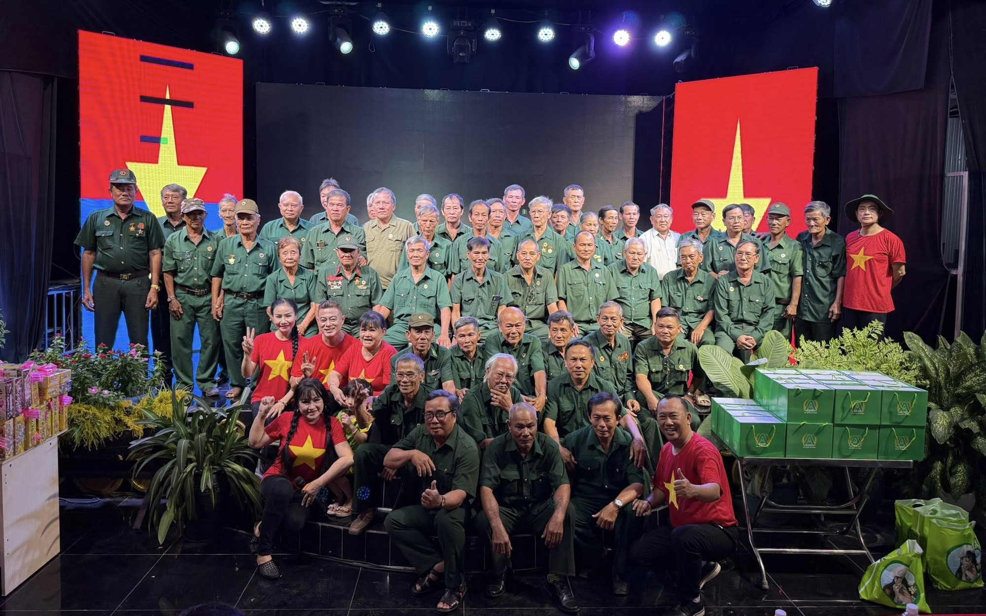 Chương trình Văn nghệ đặc biệt tri ân cựu chiến binh tại Đức Hòa, dấu ấn đẹp của ca sĩ Bích Thủy