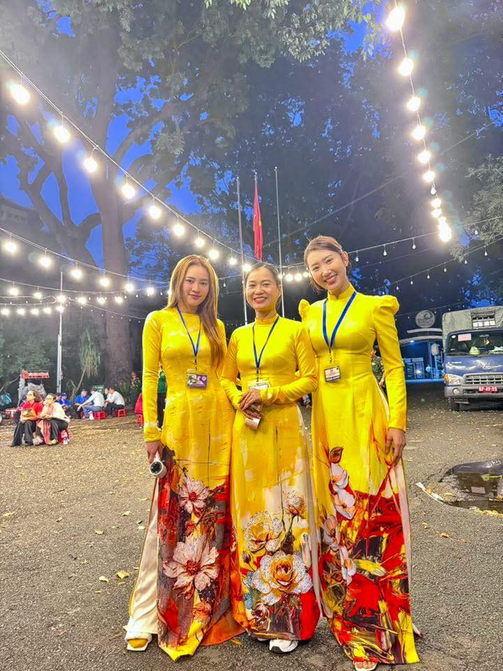 Th&uacute;y Ng&acirc;n, Ninh Dương Lan Ngọc&hellip; rạng rỡ khoe ảnh tổng duyệt - Ảnh 1.