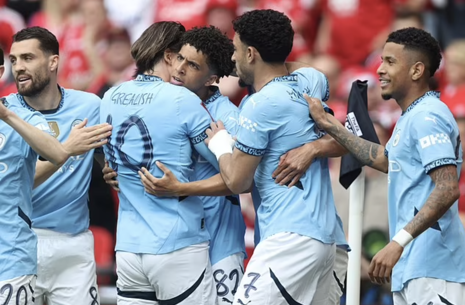 Hạ "ngựa &ocirc;" Nottingham Forest, Man City v&agrave;o chung kết FA Cup ba m&ugrave;a li&ecirc;n tiếp- Ảnh 2.