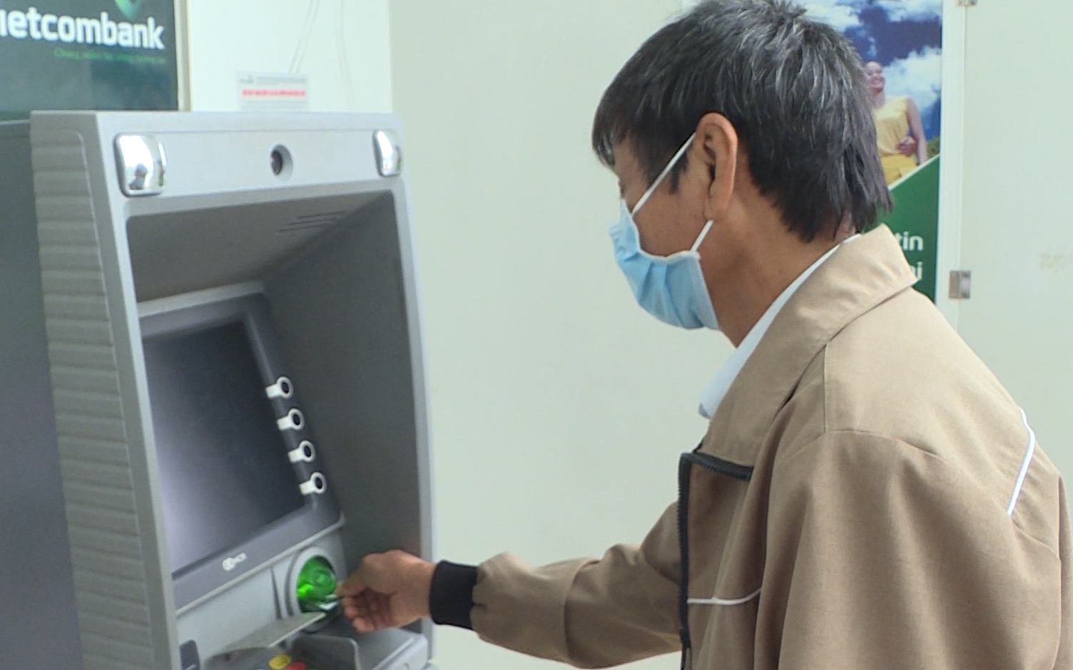 Những cách nhận lương hưu từ 1-7, người dân cần biết