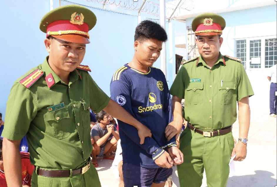 Sốc với bằng chứng bên trong chiếc điện thoại của học viên tại 1 cơ sở cai nghiện ở Trà Vinh- Ảnh 2.
