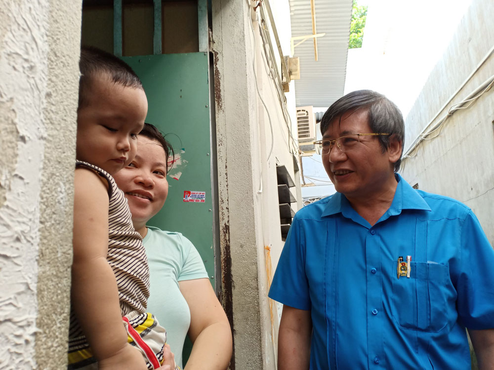 Công nhân đô thị trước thời khắc lịch sử - Ảnh 1.