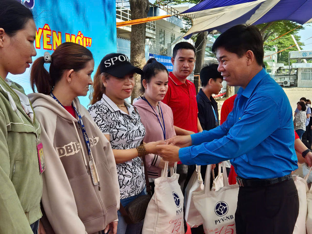 Tiên phong vì lợi ích đoàn viên - Ảnh 2.