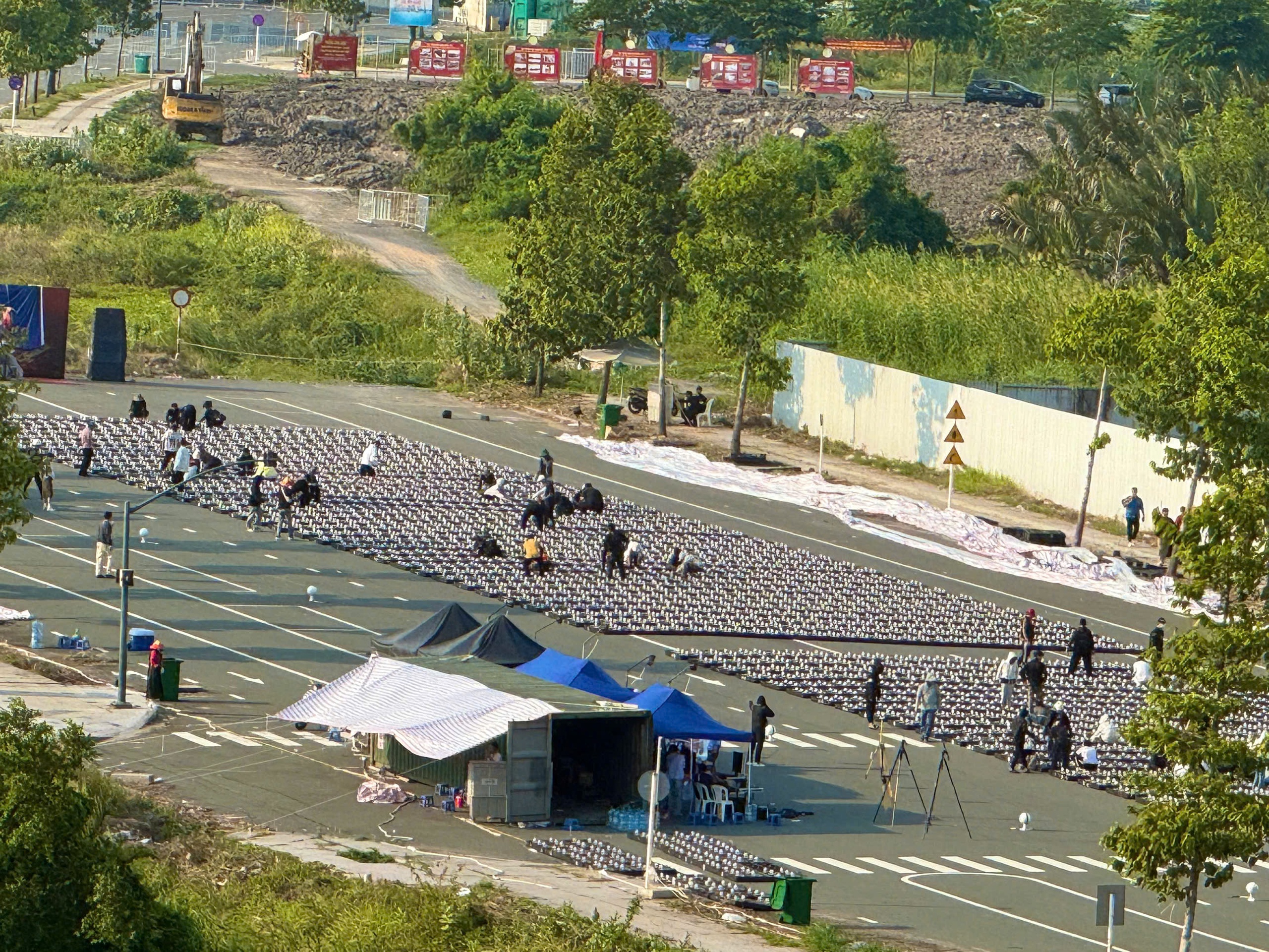 Tối nay, tổng duyệt bay 10.500 drone, vị trí nào xem tốt nhất?- Ảnh 2.