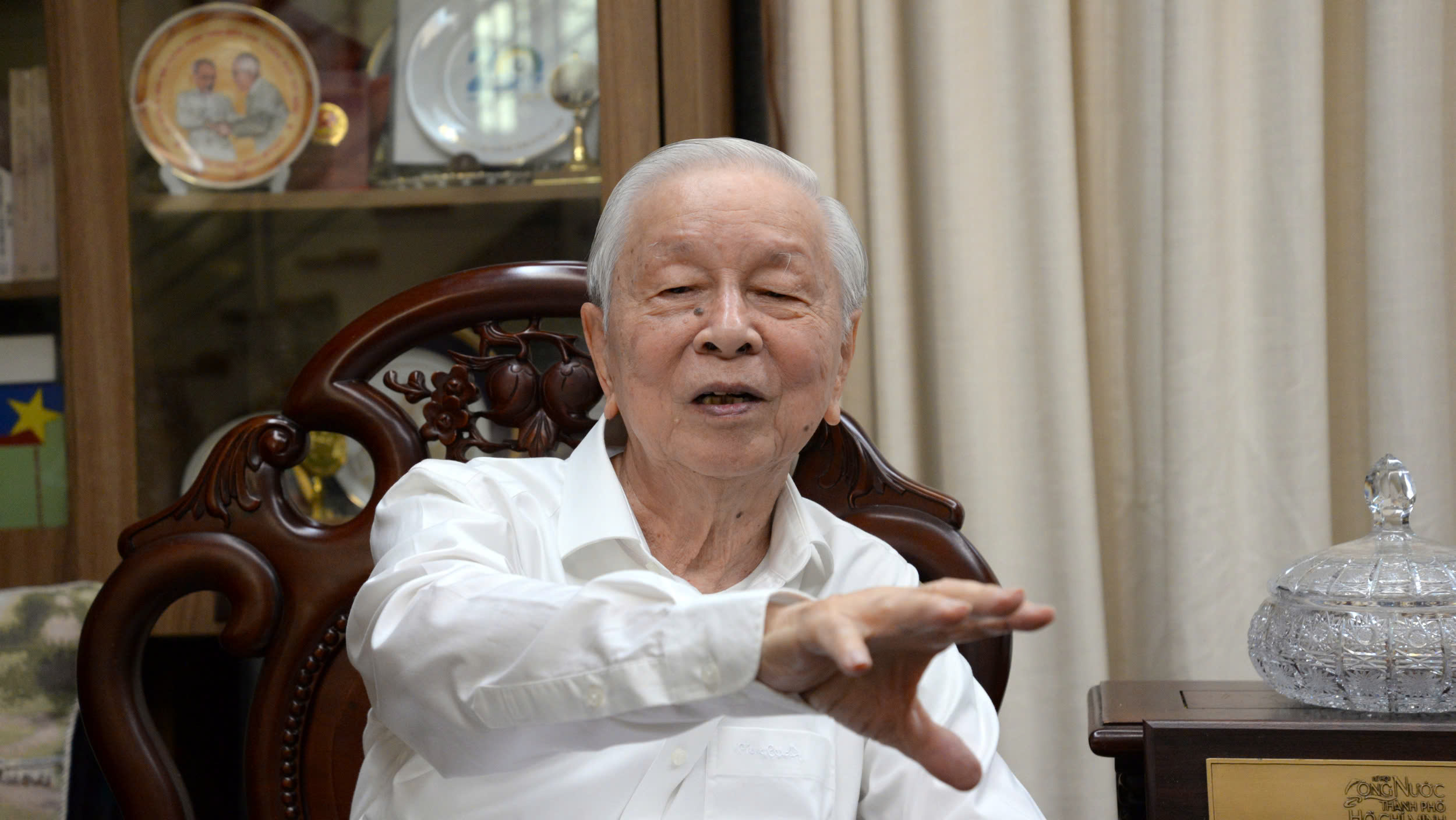 Sống như &ocirc;ng Năm Nghị- Ảnh 1.