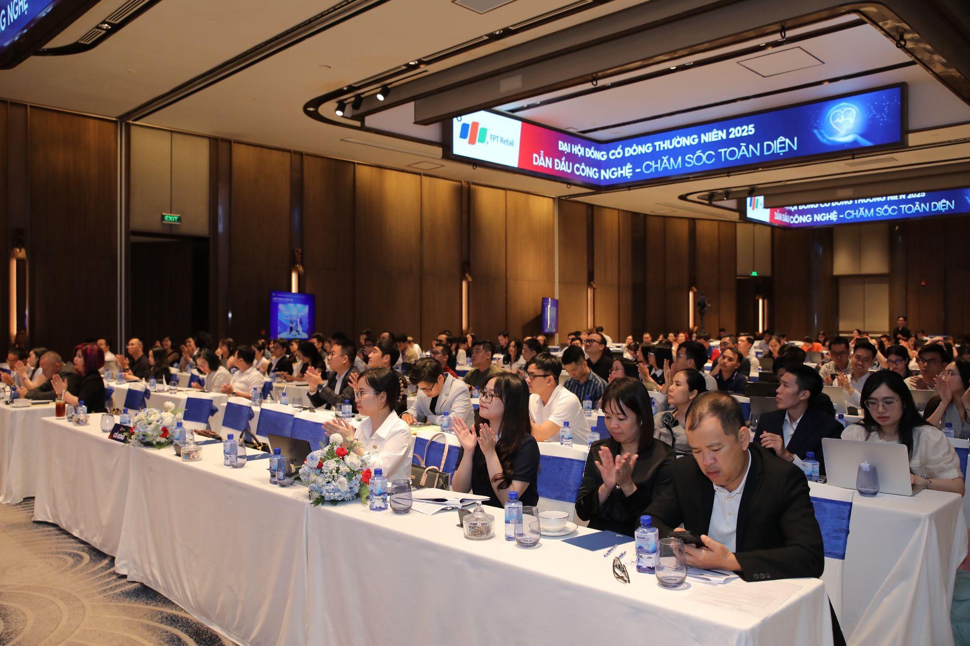 Đẩy mạnh chuyển đổi AI, FPT Long Ch&acirc;u n&acirc;ng tầm trải nghiệm chăm s&oacute;c sức khoẻ cho mọi nh&agrave;- Ảnh 4.