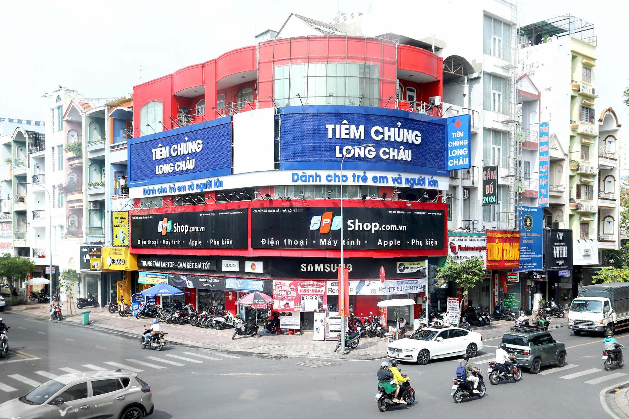 Qu&yacute; I-2025, doanh thu FPT Retail tăng 29% l&ecirc;n 11.670 tỷ đồng- Ảnh 1.
